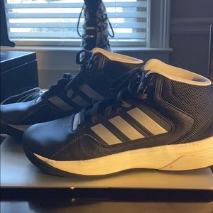 Men’s high top Black & gray Adidas